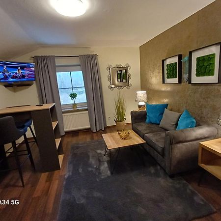 ザルツブルク Haus Am Moos Bed & Breakfast エクステリア 写真