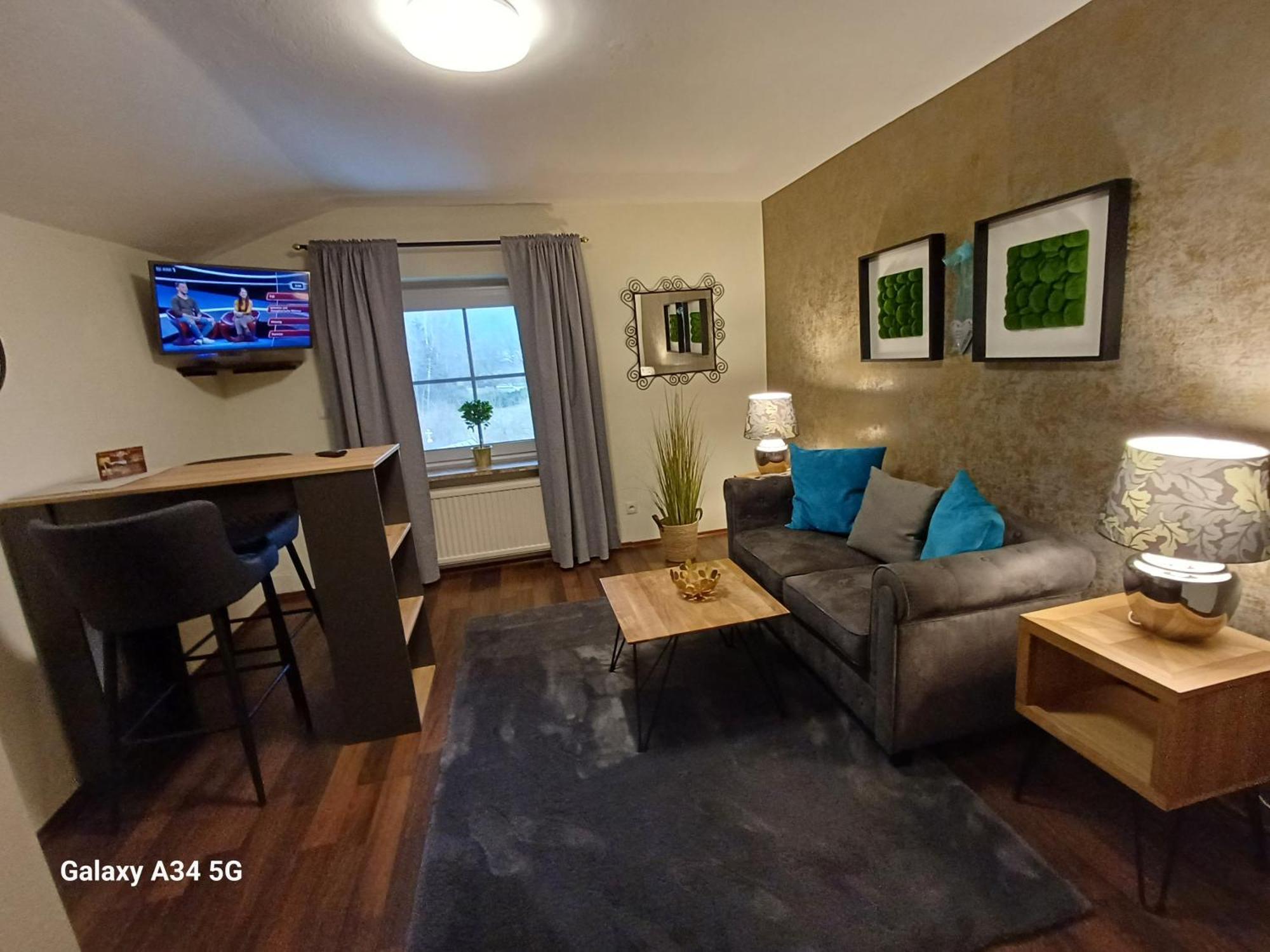 ザルツブルク Haus Am Moos Bed & Breakfast エクステリア 写真