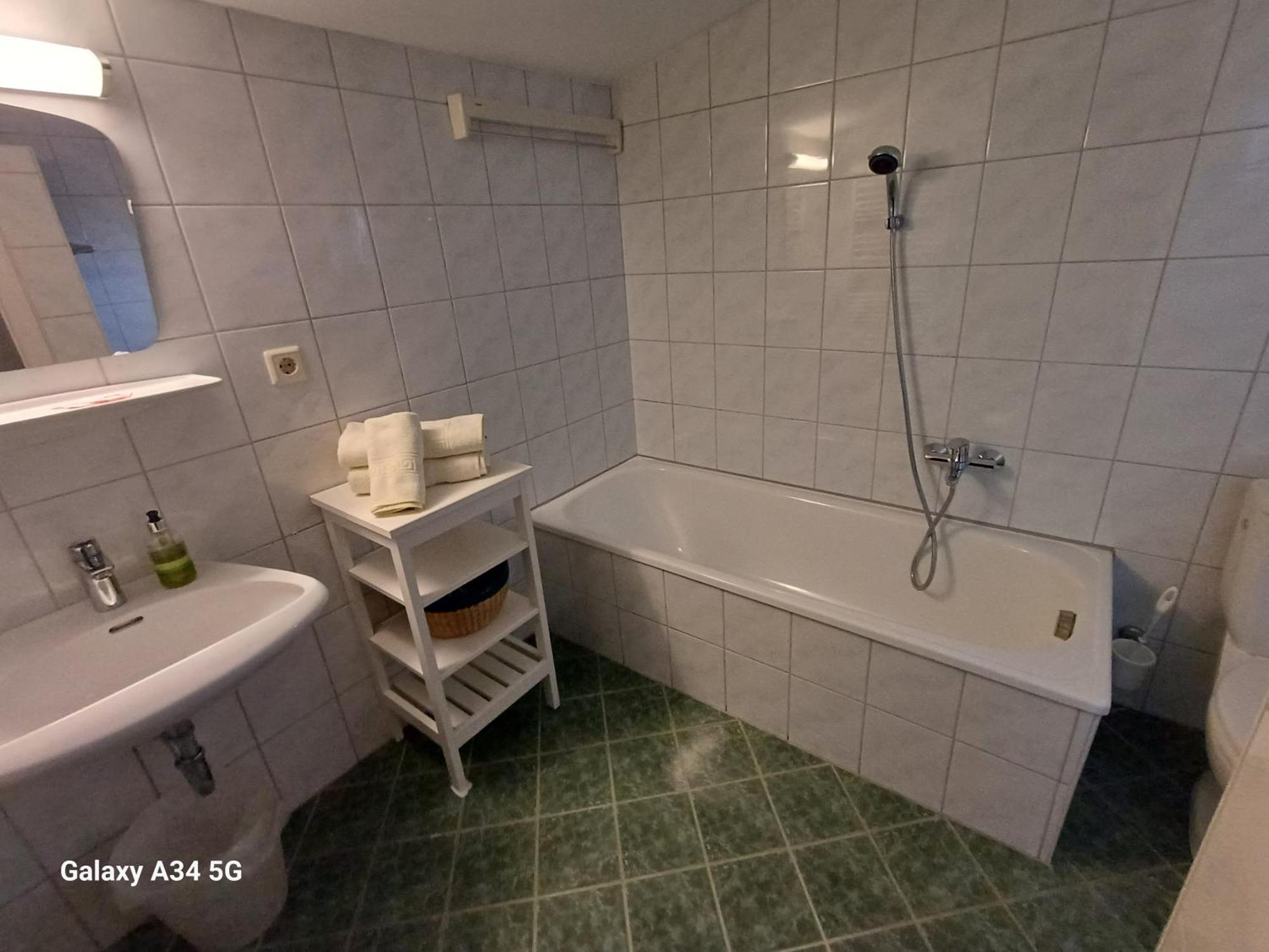 ザルツブルク Haus Am Moos Bed & Breakfast エクステリア 写真